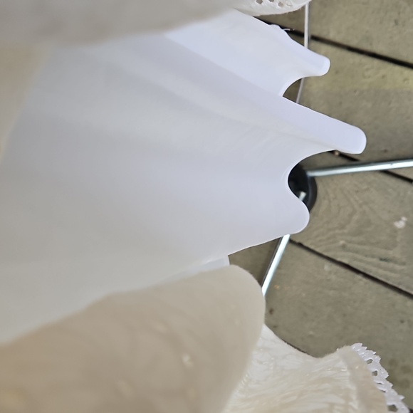 Maggy London White Lace Midi Dress - Picture 5 of 8